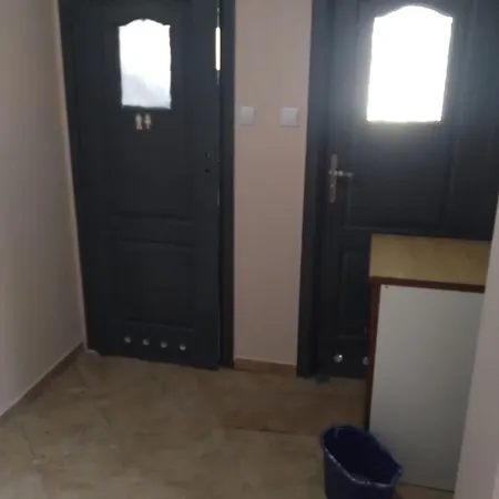 Tanie Pokoj Nr 10 1-2 Osobowy Z Lazienka Na Korytarzu Appartement Gdańsk