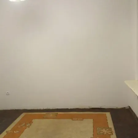 Tanie Pokoj Nr 10 1-2 Osobowy Z Lazienka Na Korytarzu Γκντανσκ